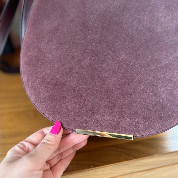 Cuyana Leather & Suede Saddle Crossbody in Burgundy, EXCELLENT CONDITION - Picture 3 of 12